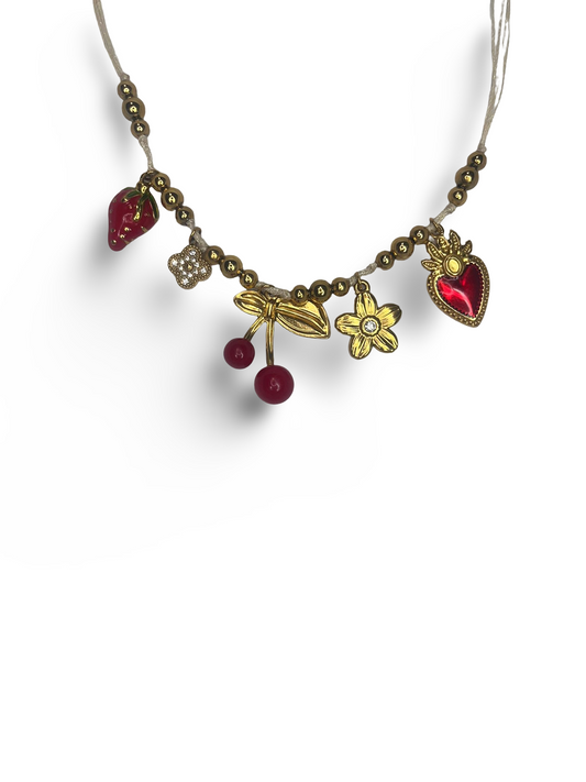 Collier Fraise et fleurs d’été